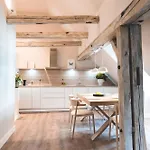 Saltbloom Apartament